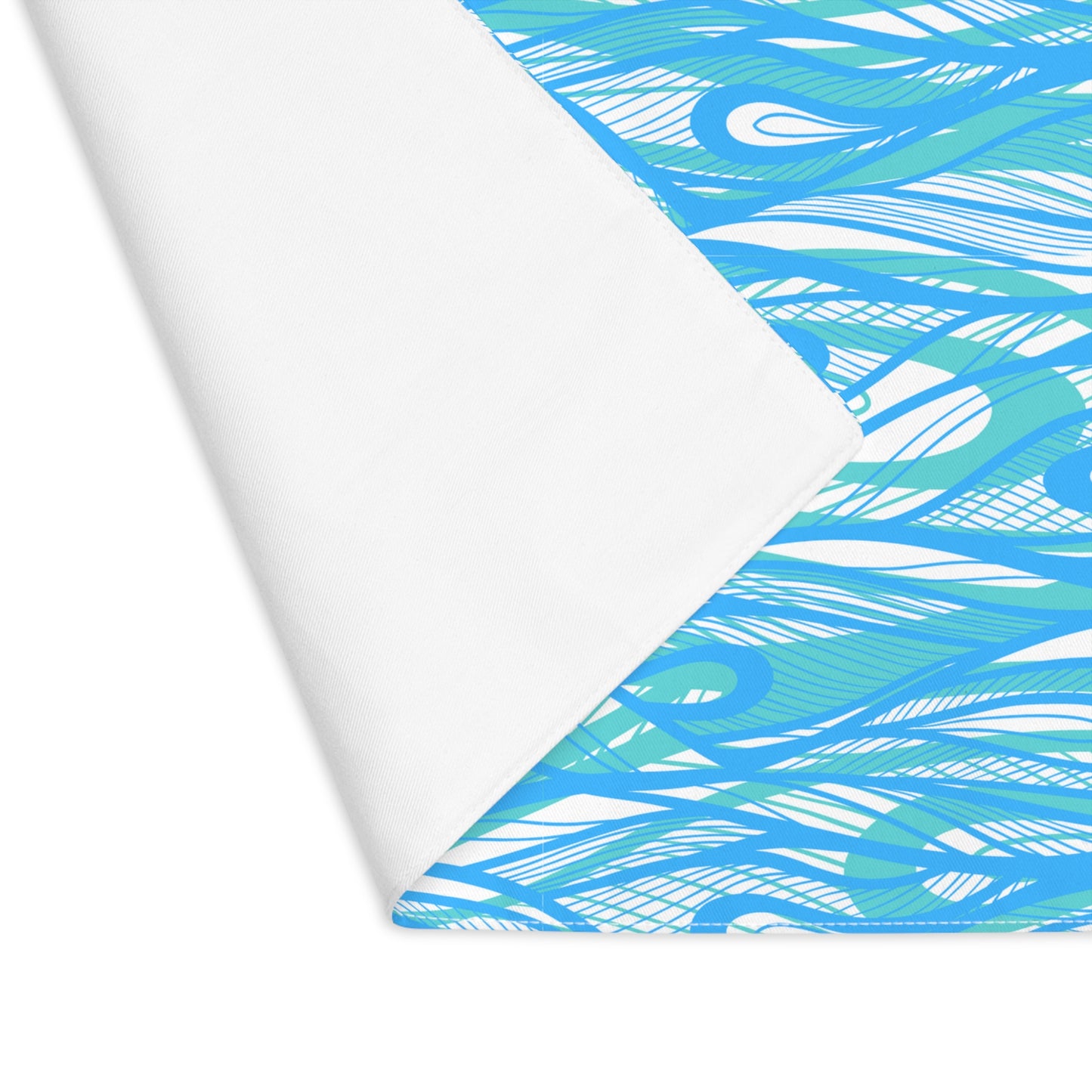 Wave Vibrations Turquoise Aqua Modern Coastal Pattern Tablescape Decorative Placemat, 1pc