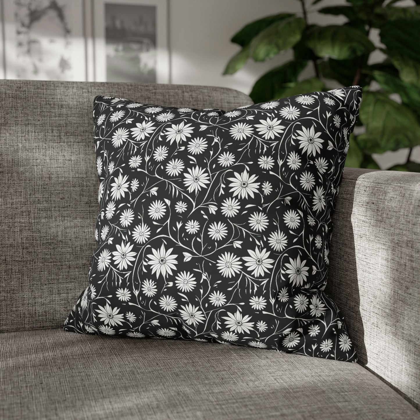 Field of Scandinavian Black and White Daisies 1970s Floral Pattern Decorative Spun Polyester Pillow Cover