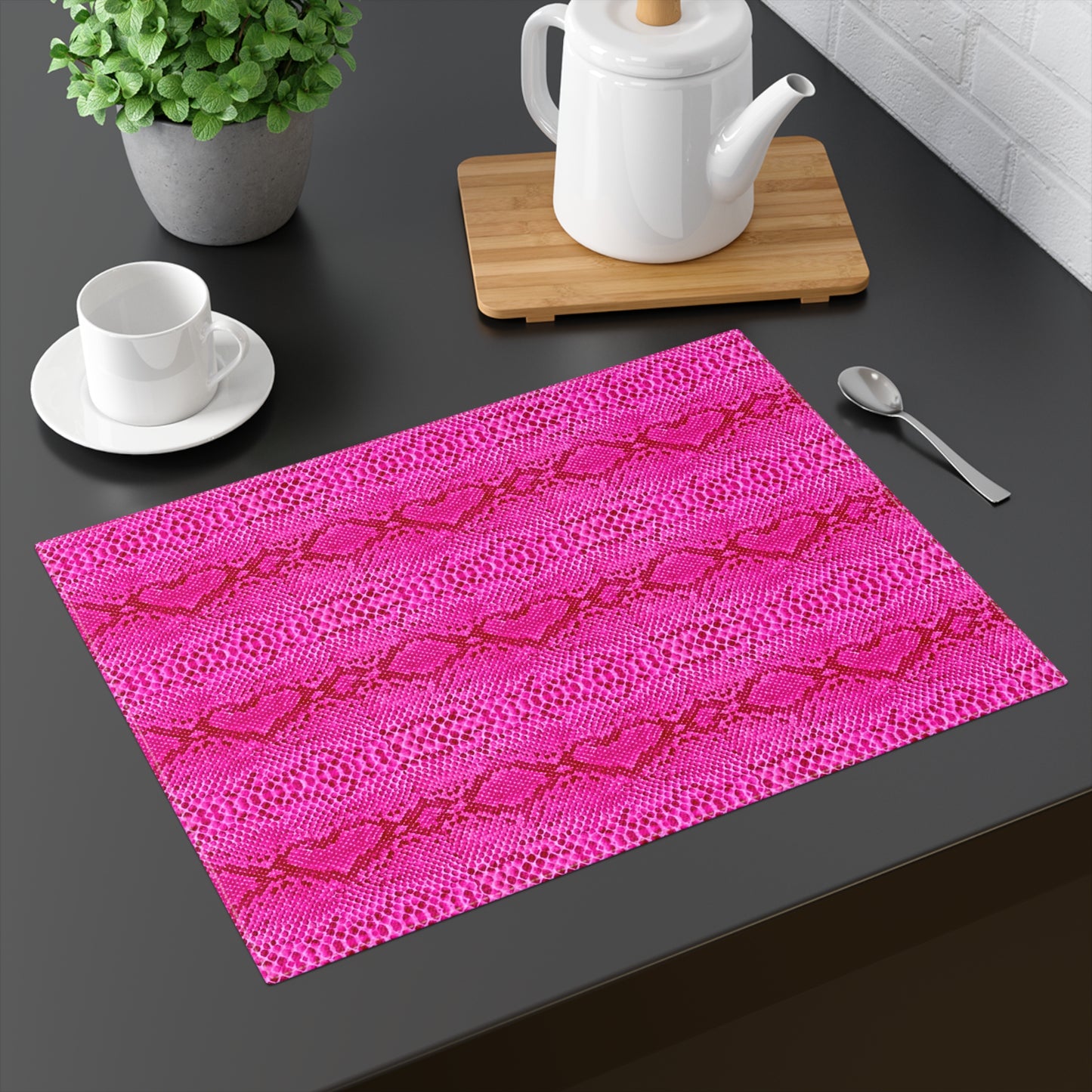 Pink Snakeskin Dining Tablescape Decorative Placemat, 1pc