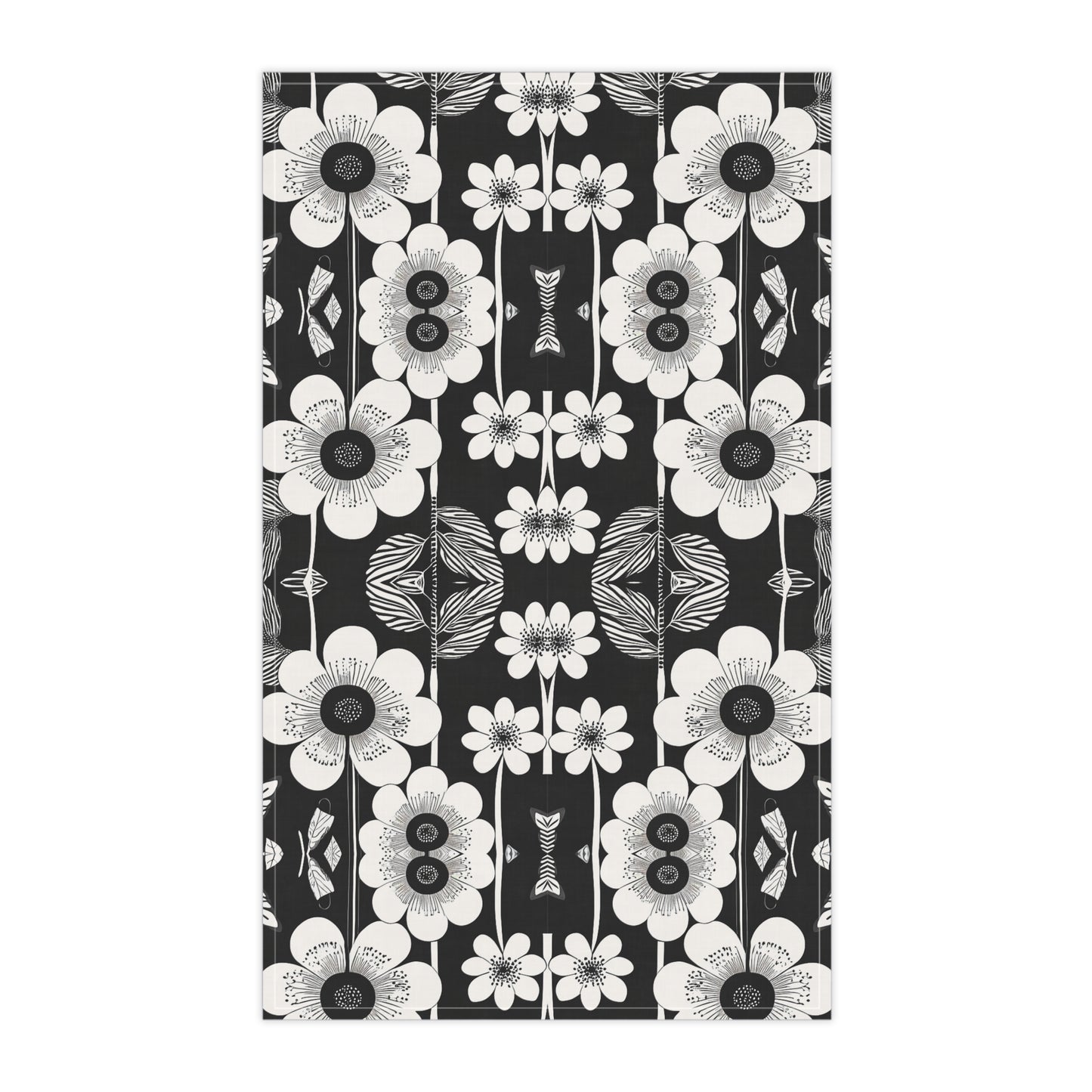 Black and White Poppies Mod Pop Art Decorative Kitchen Tea Towel/Bar Towel