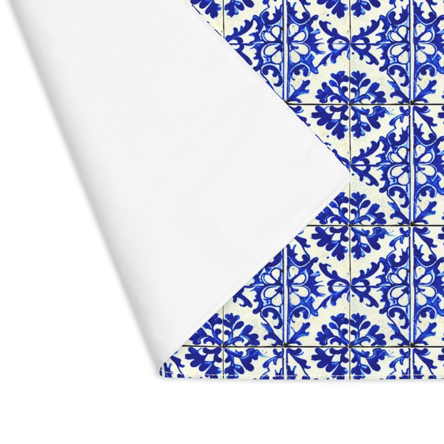 Portuguese Summer Blue and White Floral Antique Tile Entertaining Dinner Party Patio Indoor Outdoor Home Decor Placemat, 1pc