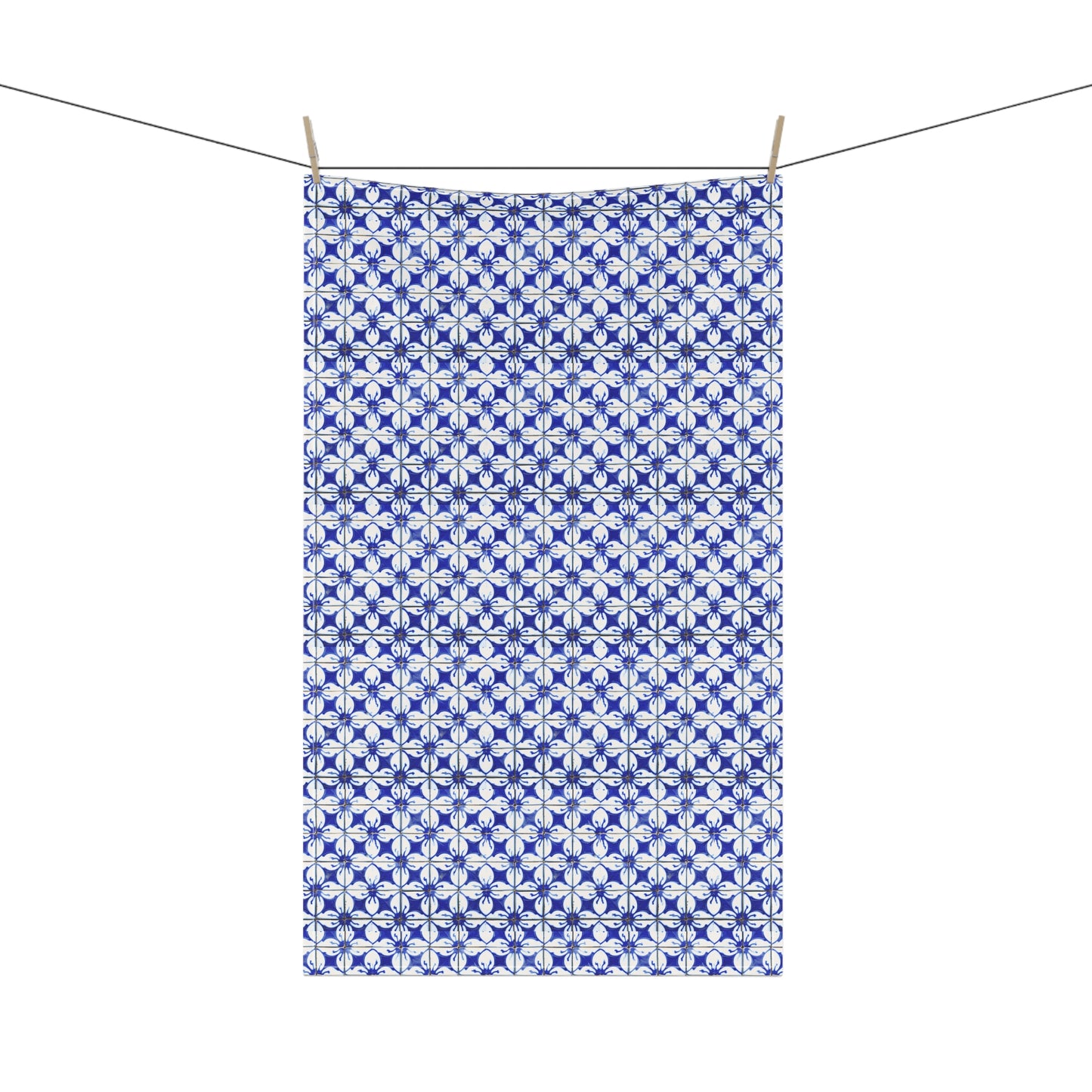 Blue and White Meadow Clover Flowers Tile Pattern Decorative Kitchen Tea Towel/Bar Towel