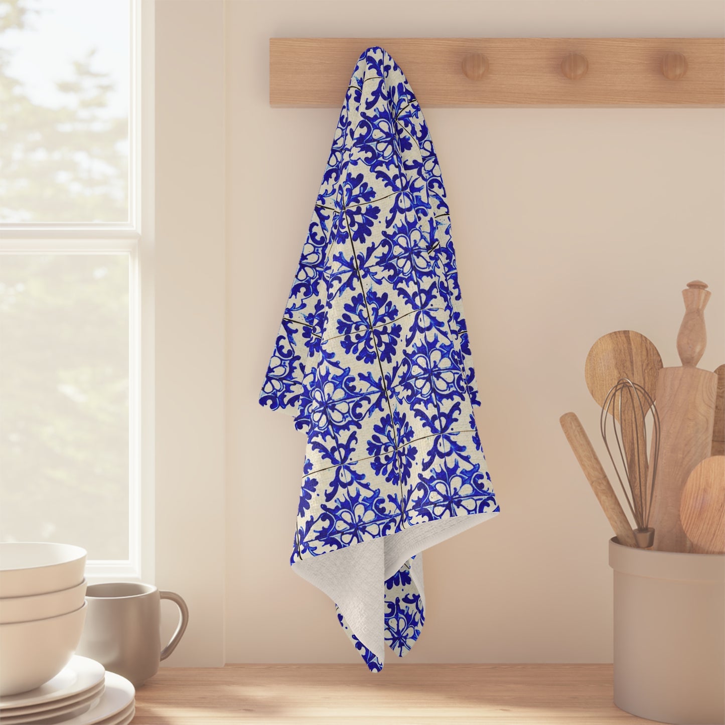 Portuguese Summer Blue and White Floral Antique Tile Microfiber Waffle Tea Towel/Bar Towel